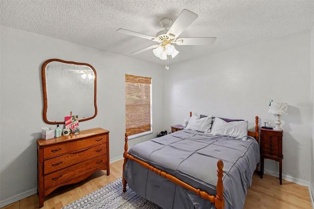 1934 29TH AVENUE N, St Petersburg, FL 33713