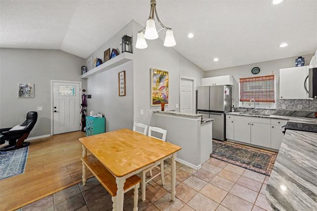 1934 29TH AVENUE N, St Petersburg, FL 33713