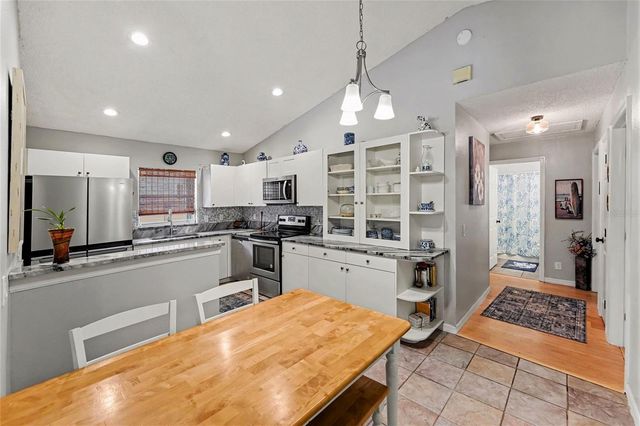1934 29TH AVENUE N, St Petersburg, FL 33713
