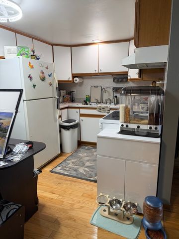 100 Deborah Lane A19, Wheeling, IL 60090