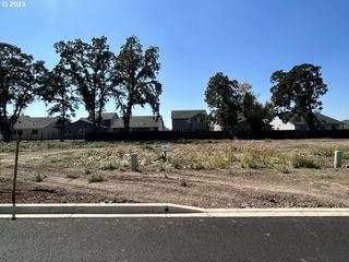 2905 Nw Pinot Noir Dr 26, Mc Minnville, OR 97128