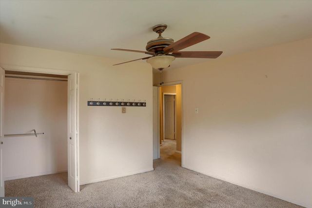 904 THORNWOOD LN, Carlisle, PA 17013