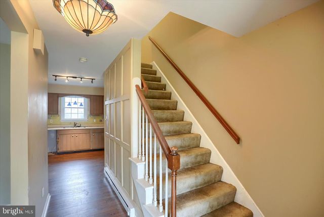 904 THORNWOOD LN, Carlisle, PA 17013