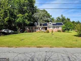 2748 Odum Street SW, Snellville, GA 30078
