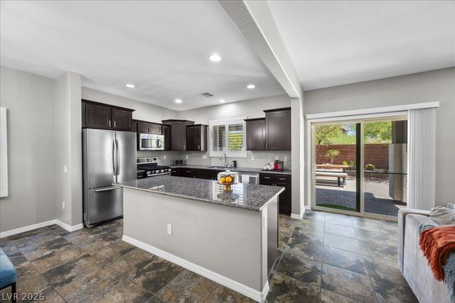 5532 Bristol Grove Lane, Las Vegas, NV 89135