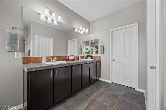 5532 Bristol Grove Lane, Las Vegas, NV 89135