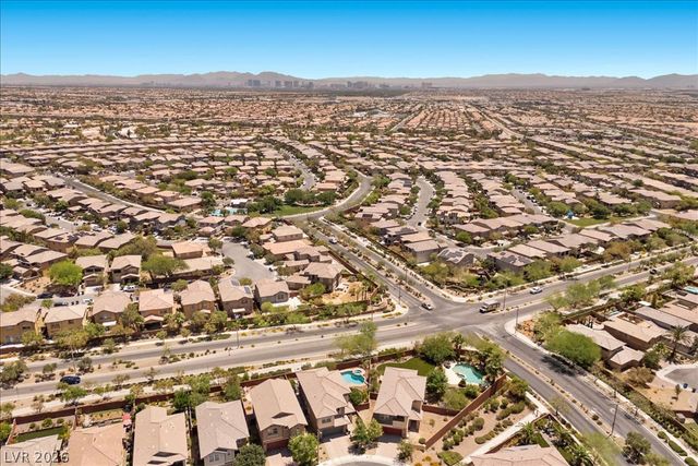 5532 Bristol Grove Lane, Las Vegas, NV 89135