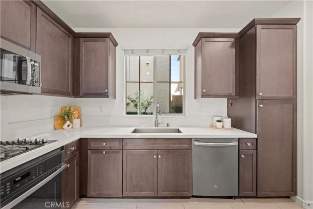 2301 Raspberry Court, Upland, CA 91786