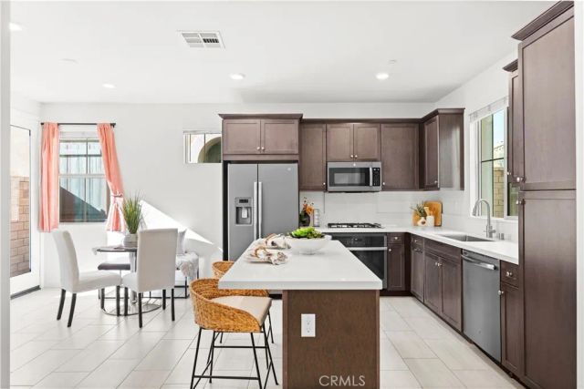 2301 Raspberry Court, Upland, CA 91786