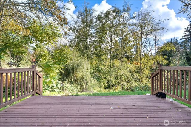 14260 110th Avenue NE, Kirkland, WA 98034