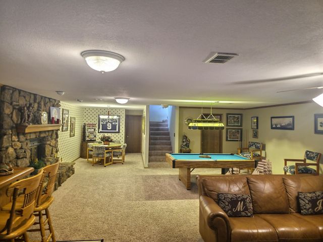 216 N Shefford St, Wichita, KS 67212