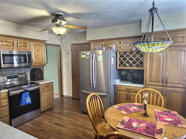 216 N Shefford St, Wichita, KS 67212