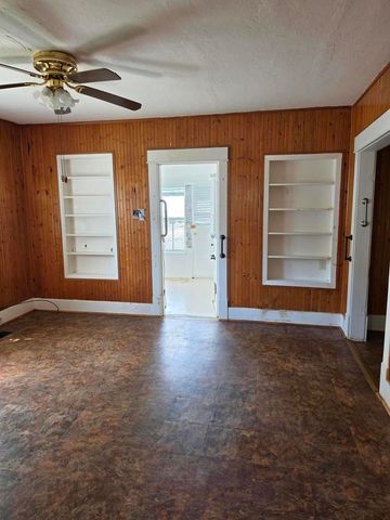 4019 11th Street, Rock Island, IL 61201