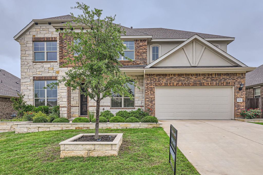 508 Landing LN, Leander, TX 78641