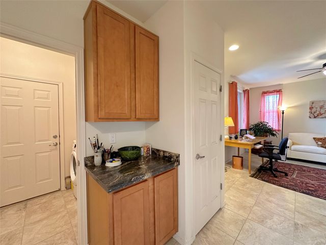 20 Via Bella, Santa Fe, NM 87507