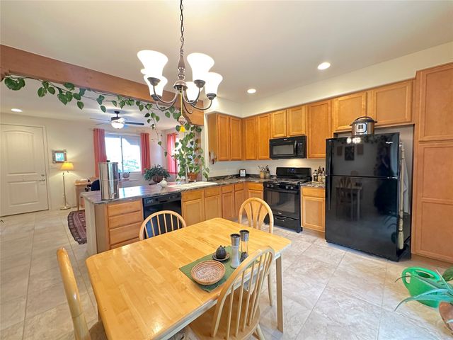 20 Via Bella, Santa Fe, NM 87507