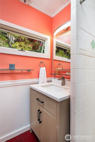 13037 SW Bachelor Road, Vashon, WA 98070