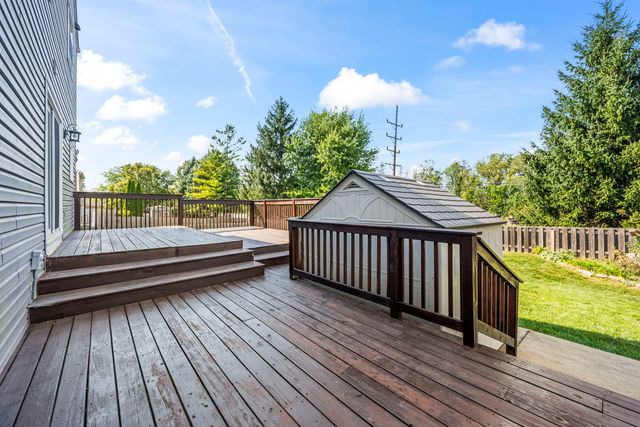 2072 Norwich Drive, Bartlett, IL 60103