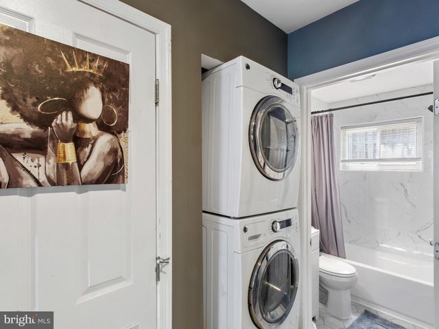 414 CARMODY HILLS DR, Capitol Heights, MD 20743