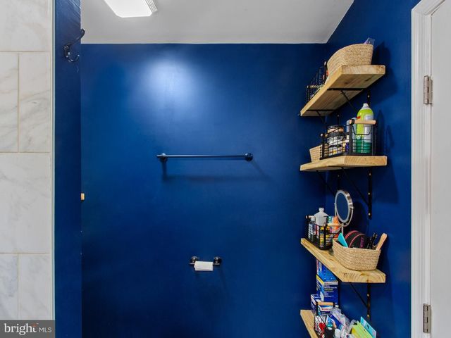 414 CARMODY HILLS DR, Capitol Heights, MD 20743