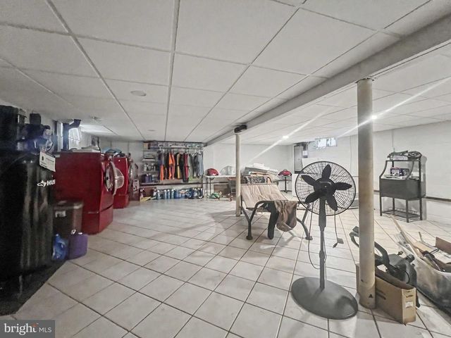215 BROWNING LN, Brooklawn, NJ 08030