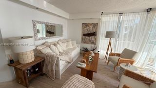 15645 Collins Ave 206, Sunny Isles Beach, FL 33160
