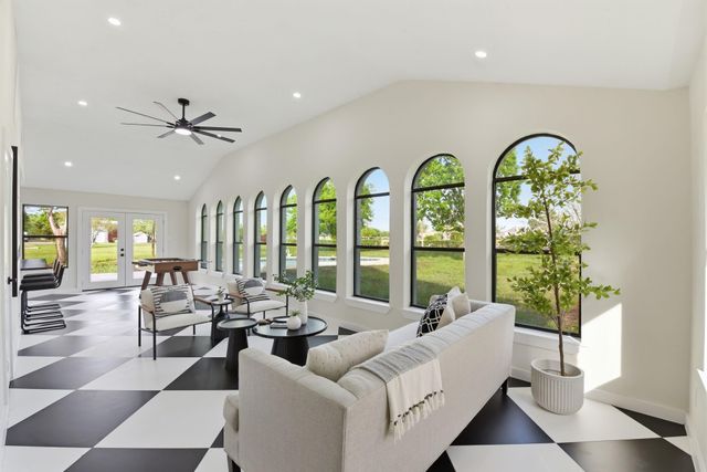 1011 Sycamore Road, Richmond, TX 77469