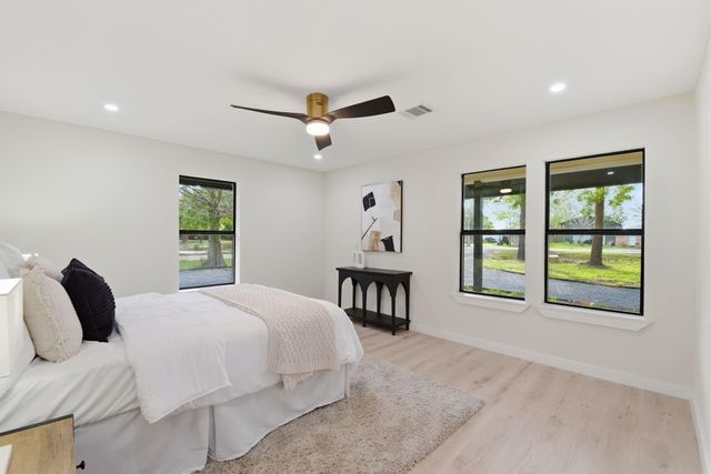 1011 Sycamore Road, Richmond, TX 77469