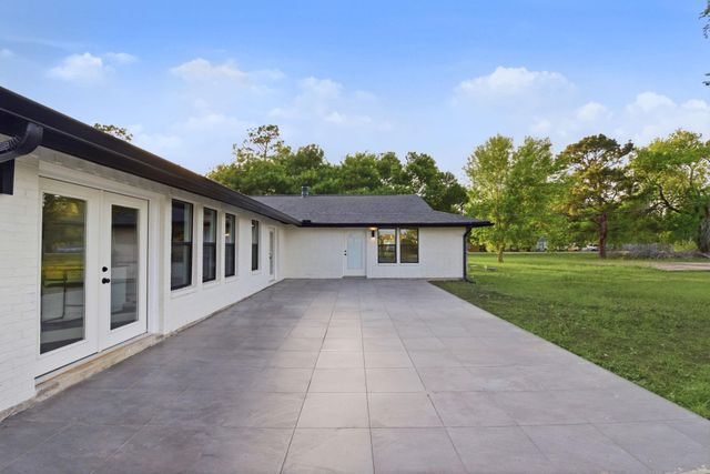 1011 Sycamore Road, Richmond, TX 77469