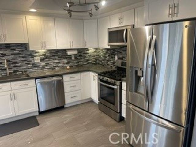27535 Nivelada, Mission Viejo, CA 92692
