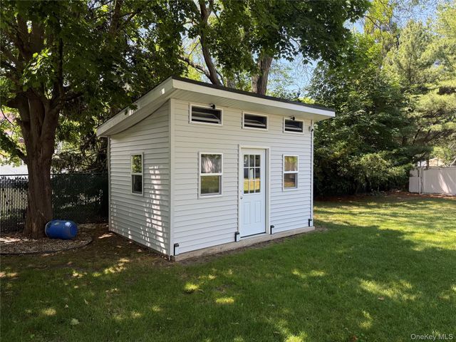 1280 Church Street, Bohemia, NY 11716