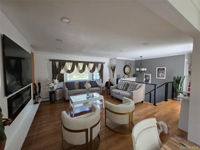 1280 Church Street, Bohemia, NY 11716