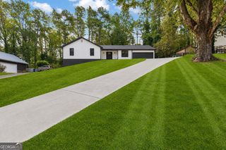 3846 Teresa Terrace SW, Lilburn, GA 30047