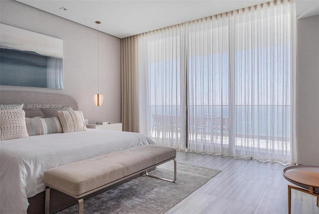 18975 E Collins Avenue 3802, Sunny Isles Beach, FL 33160