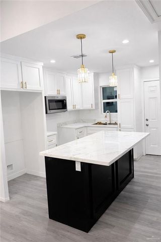 1204 W 24th Place, Mission, TX 78574