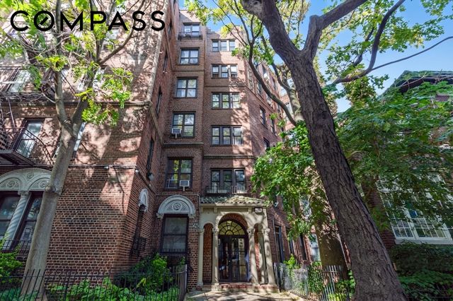 807 Riverside Dr Apt 2G, New York City, NY 10032