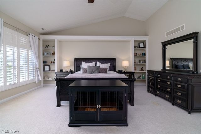 21711 Woodfield Trail, Strongsville, OH 44149