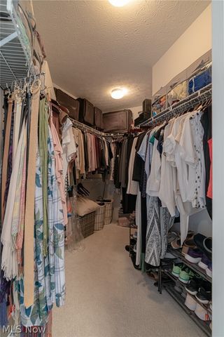 21711 Woodfield Trail, Strongsville, OH 44149