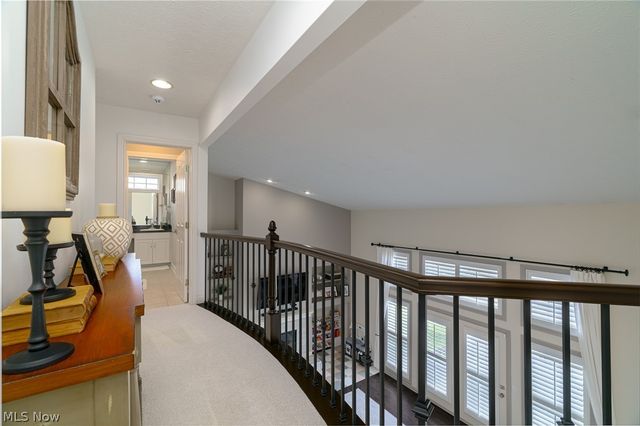 21711 Woodfield Trail, Strongsville, OH 44149