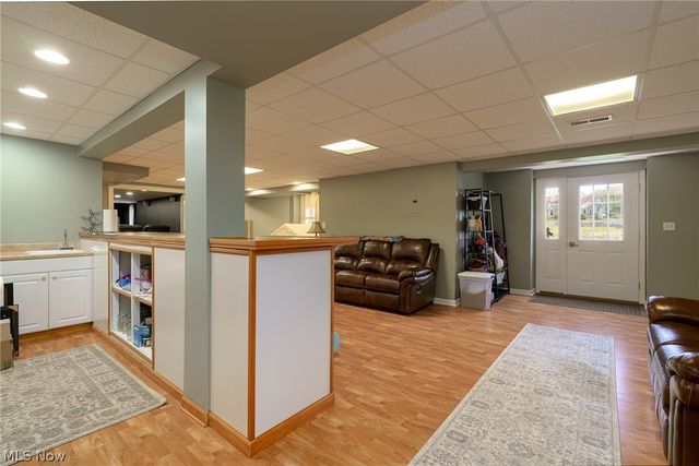 21711 Woodfield Trail, Strongsville, OH 44149