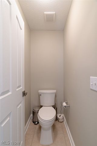 21711 Woodfield Trail, Strongsville, OH 44149