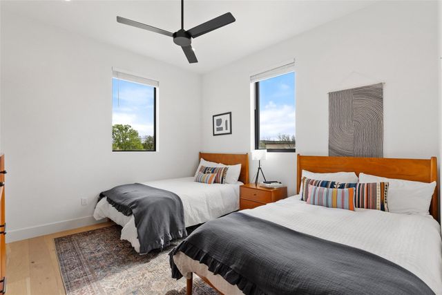 102 Cypress Shore Lane LN, Kingsland, TX 78639