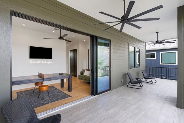 102 Cypress Shore Lane LN, Kingsland, TX 78639