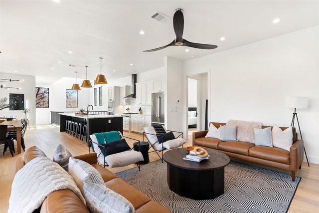 102 Cypress Shore Lane LN, Kingsland, TX 78639