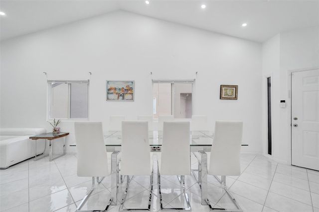 5514 SW 28th Terrace, Dania Beach, FL 33312