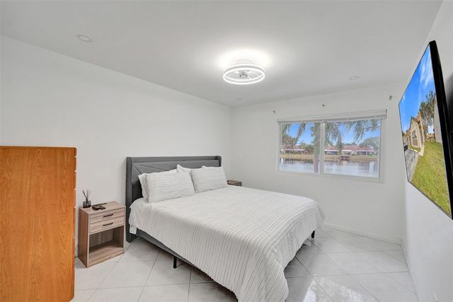 5514 SW 28th Terrace, Dania Beach, FL 33312