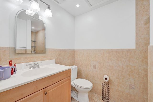 5514 SW 28th Terrace, Dania Beach, FL 33312