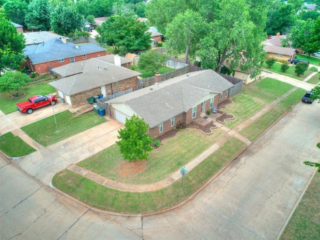 1019 N Blackwelder Avenue, Edmond, OK 73034