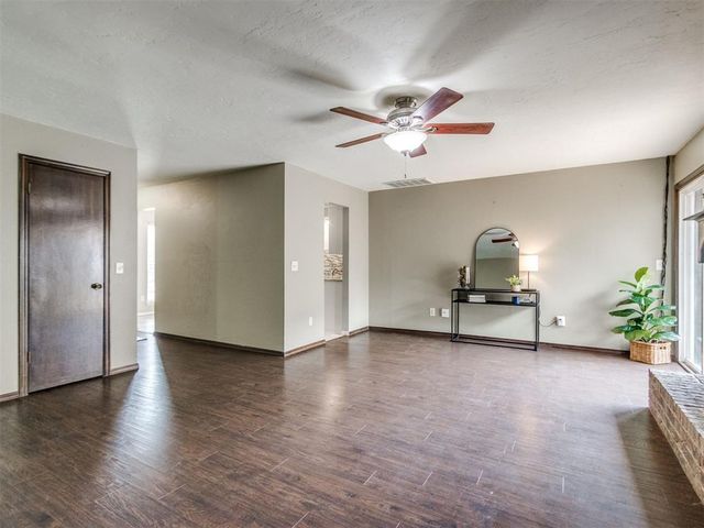1019 N Blackwelder Avenue, Edmond, OK 73034