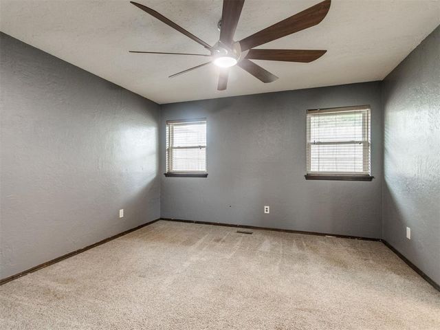 1019 N Blackwelder Avenue, Edmond, OK 73034